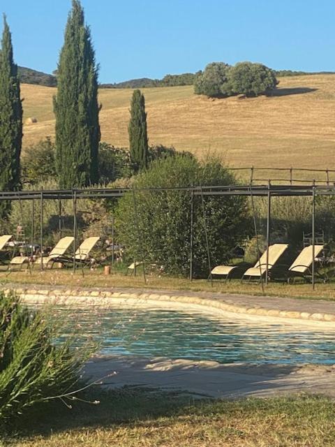 לינה וארוחת בוקר ביבונה Relais Sant'Elena מראה חיצוני תמונה
