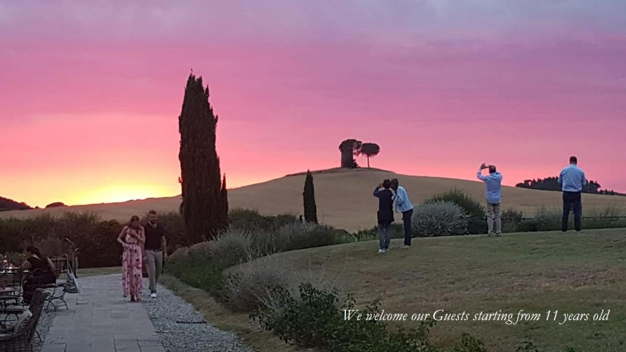 לינה וארוחת בוקר ביבונה Relais Sant'Elena מראה חיצוני תמונה