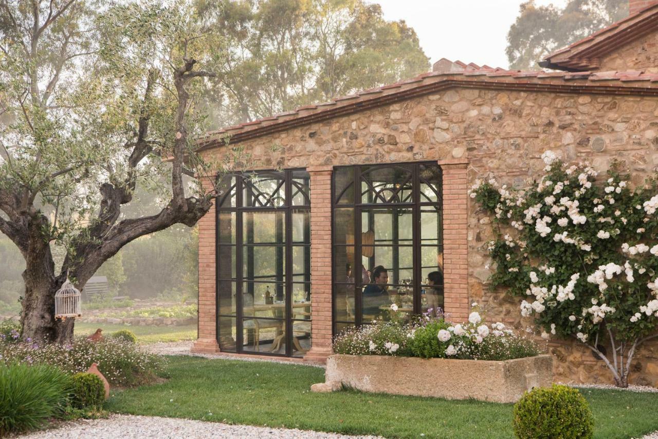 לינה וארוחת בוקר ביבונה Relais Sant'Elena מראה חיצוני תמונה